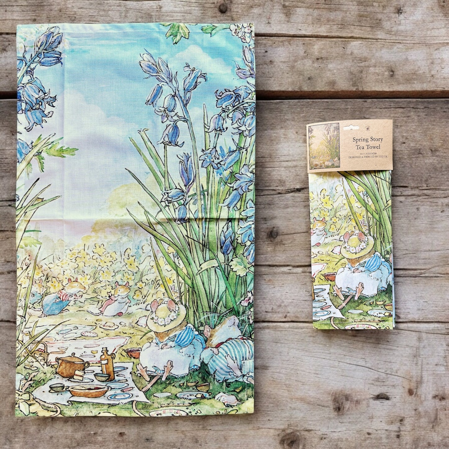 Brambly Hedge Tea Towel