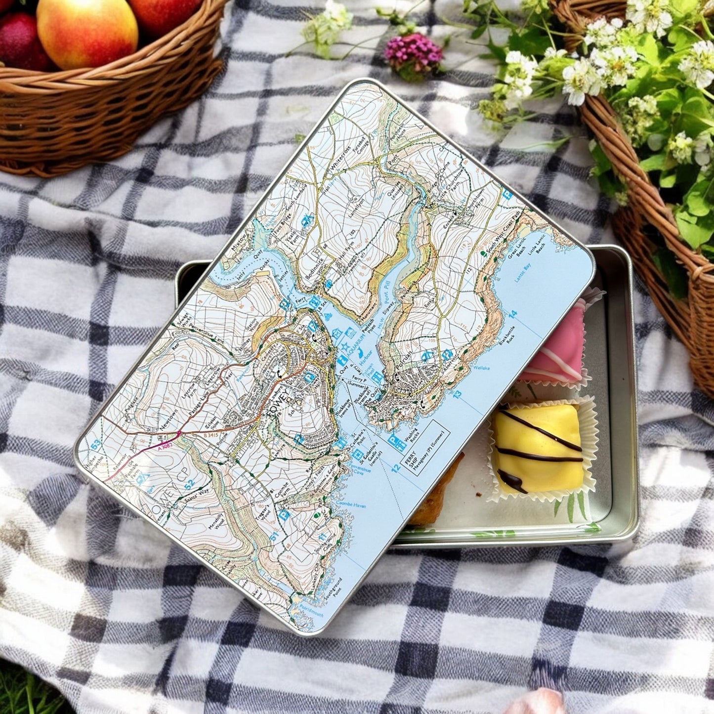 Rectangle storage tins